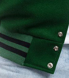 Blouson universitaire personnalisé de haute qualité en laine verte avec manches en cuir noir, coupe-vent, éco-responsable, pour l'hiver et le collège - Product Image 5