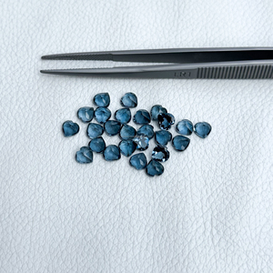 Topaze bleue de Londres de qualité AAA 6mm, pierre naturelle à facettes taillée en cœur, pierre semi-précieuse calibrée Super fine faite à la main en Inde - Product Image 4