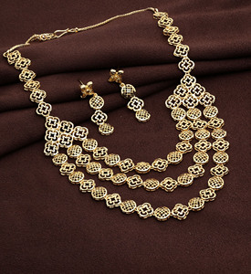 Ensemble de bijoux en laiton plaqué or micro-formé Colliers longs avec perles et diamants pour cadeau - Product Image 1