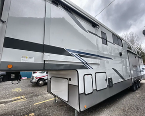 Remolque de Viaje Usado Económico 2025 2024 2023 SALEM HEMISPHERE ROOST43 Forest River Quinta Rueda RV Autocaravana - Product Image 2