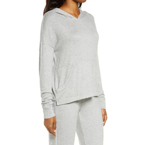 Top Trending Women's High Quality Quick Dry Breathable Hoodie Sweatshirts Sustainable Winter Wear at Wholesale Price - Product Image 4