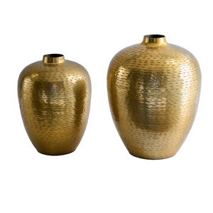 Mayorista de florero de decoración de metal de alta calidad Maceta moderna de aluminio a precio razonable Tamaño personalizado - Product Image 1