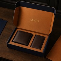 Boîte cadeau personnalisée pour portefeuille en cuir, avec finition douce au toucher et insert en papier, or marine et dorure à chaud