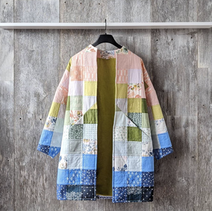 แจ็คเก็ตบอมเบอร์ฤดูหนาวแบบยูนิเซ็กส์ แขนยาว มีฮู้ด ผ้าแคนวาสระบายอากาศได้ดี คุณภาพสูง ผลิตตามแบบ OEM พร้อมลายนูน - Product Image 1