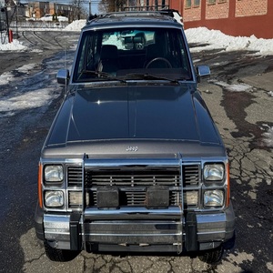 Jeep Wagoneer Limited 4x4 de 1989 - Product Image 1