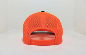 Streetwear classique et sportif pour adultes, Logo personnalisé et casquette de camionneur en maille orange structurée en couleur, fabriquée au Vietnam Fabricant - Product Image 5