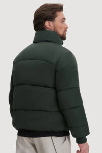 Nouvel arrivage de doudoune coupe-vent pour hommes avec poignets côtelés et boutons-pression 2 poches plaquées sur le devant, vestes d'hiver à bulles d'extérieur durables pour hommes - Product Image 2