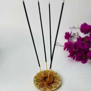 Porte-bâton d'encens en marbre naturel fait à la main de haute qualité Unique élégant pour les séances religieuses et d'aromathérapie - Product Image 1