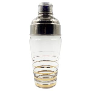 Shaker à cocktail en verre de taille compacte avec des mesures marquées et une finition transparente parfaite pour les bars confortables ou les petites cuisines - Product Image 6
