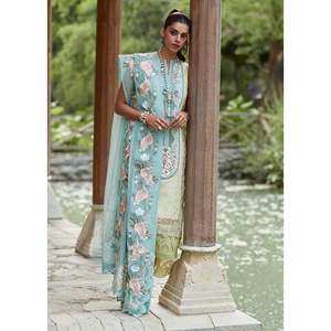 Ensemble de costumes pour femmes Crimson X Saira Shakira Luxury Lawn 2026 'Mountain Love'-D6 A-TC-612 - Product Image 5