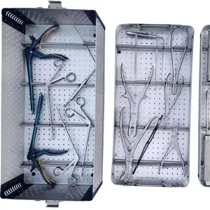Juego de Instrumentos Manuales Profesionales para Cirugía de Columna Lumbar con Caja de Esterilización, 3 Años de Duración - Product Image 1