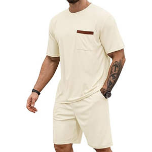 Ropa deportiva de dos piezas con logotipo personalizado para hombre, camiseta y pantalones cortos combinados diseñados para actividades de verano, entrenamiento y marca - Product Image 1
