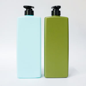 Bouteilles en plastique de distributeur de luxe en HDPE de haute qualité de 750ml pour le revitalisant de shampooing et d'autres produits de soins personnels - Product Image 1