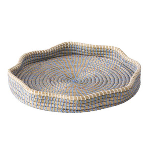 Un design exotique artistique et un motif festonné pour la décoration intérieure Vaisselle Plateau de service en jonc de mer du Viet Nam - Product Image 1