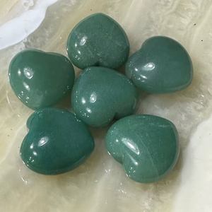 En gros Cristal Naturel Aventurine Coeur Pierre Vert Puffy Agate pour la Guérison Coeur Pierre Décoration Cadeau De Aameena Agate - Product Image 1