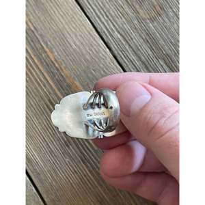 Anillo Navajo Hecho a Mano con Plata de Ley y Turquesa en Engaste, Estilo Boho, Talla 6, para Uso Diario - Product Image 6