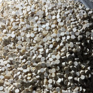 Handmade <strong>Custom</strong> Modern Round Buffalo Bone Blank <strong>Buttons</strong> for Coats-Best Wholesale Prices in All Sizes CROWN FOODS INDIA - Product Image 1