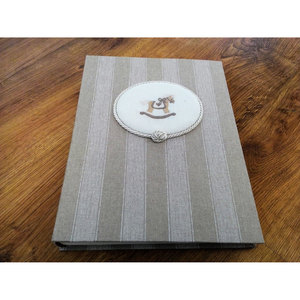 Album photo autocollant design cheval à bascule - Papier de haute qualité et couverture en tissu, cadeau idéal pour les enfants - Product Image 4