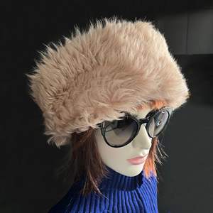 Sombrero de invierno de cuero para mujer 100% piel de lana suave, piel Rosa Clara - Product Image 4