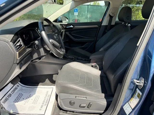 Volkswagen Jetta SEL Premium FWD 2019 - Product Image 6