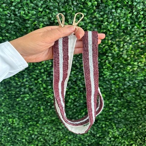 Sangle de sac personnalisée en perles de rocaille, broderie perlée, sangle de sac à main faite à la main en perles de rocaille - Product Image 3