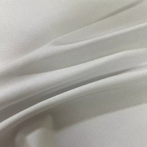 Nylon 80% Spandex 20% 210 GSM Cuttable Largeur 62 "Tissu léger qui respecte l'environnement tricoté de sensation de main molle Activewear de bout droit - Product Image 2