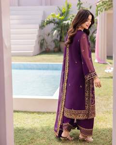 Salwar Kameez Tradicional Étnico de Seda y Algodón para Mujer, Personalizado por el Fabricante, con Estampado Metálico, Prenda Elegante FI-AVD-583 - Product Image 2