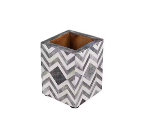 Portalápices Decorativo de Hueso Tallado a Mano, Estilo Portalápices, para el Hogar, la Oficina o la Escuela, por Saniya Handicraft - Product Image 6