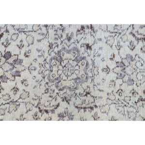 Alfombra Turca Vintage, Alfombra de Lana con Estampado Animal en Tonos Marrón y Blanco, 3.8x6.9 pies - Product Image 5