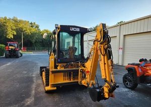 รถตักล้อยาง JCB 1CX ดีเซลรุ่นใหม่ทรงพลัง สำหรับงานหนัก รถขุดตักดินขนาดกะทัดรัด รถตักตีนตะขาบอเนกประสงค์ เครื่องยนต์สำหรับงานดิน - Product Image 5
