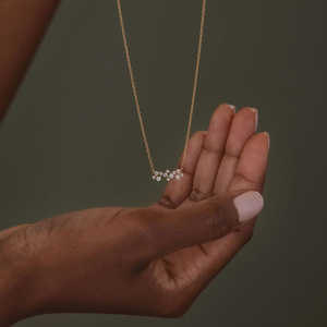 Colgante de Plata 925 con Moissanita de Corte Redondo, Color D, Estilo Vintage, Regalo para Mujer, Accesorio Elegante - Product Image 2