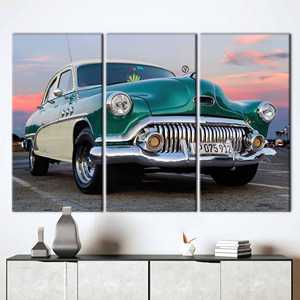 Toile imprimée avec motif de voiture classique vintage - Décoration murale rétro élégante, 3P : encadrée - Product Image 1