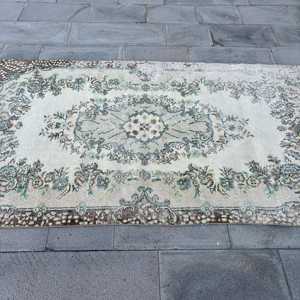 Alfombra Turca Vintage, Alfombra de Lana Ikat Azul de 4x7.1 pies (122x216 cm) - Product Image 4