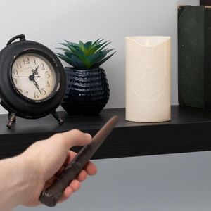 Bougie LED au design traditionnel Harry Potter, baguette magique avec télécommande, en plastique - Product Image 2