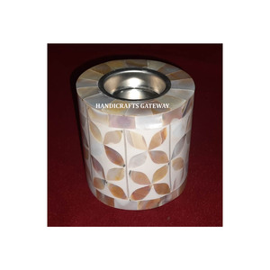 Quemador Bakhoor de madreperla de madera con forma redonda pulida fina hecha a mano de estilo Popular de diseño más elegante con decoración del hogar - Product Image 1