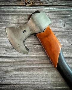 Hachas artesanales de calidad: ¡para una experiencia de caza inolvidable! "Ejes hechos a mano, afilados y duraderos. - Product Image 2