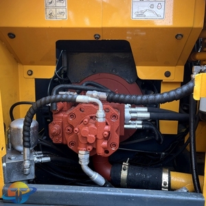 Excavatrice Hyundai R150-9 d'occasion en bon état, moteur Cummins et composants principaux prêts pour un transport rapide - Product Image 6