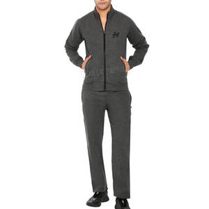 Último diseño de chándal de invierno para hombre conjunto casual de manga larga de color personalizado chándal liso para la venta - Product Image 1