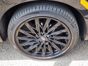 2024 Hyundal Santa Fe Caligrafía AWD muy limpio - Product Image 4