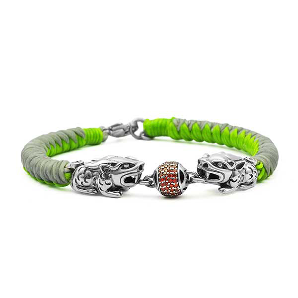 สีเขียว