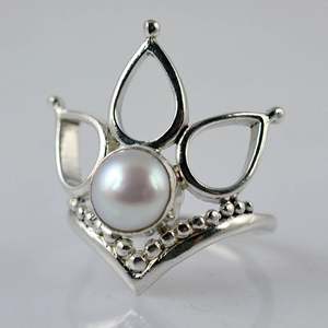 Anillo Boho Hecho a Mano en Plata de Ley 925 con Perla de Agua Dulce, Regalo Perfecto para Ella en su Cumpleaños o Aniversario - Product Image 4