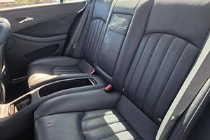 MERCEDES-BENZ CLS500 d'occasion 2006, conduite à gauche/droite - Product Image 6