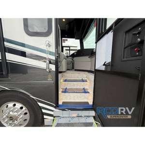 Nouveau camping-car Newmar Dutch Star 4325 2026 avec réservoir d'eau potable de 105 gallons et lave-linge/sèche-linge - Product Image 6