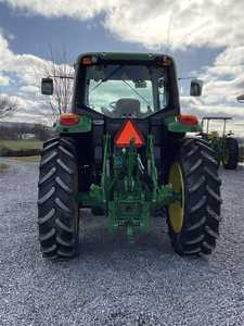 รถแทรกเตอร์การเกษตรรุ่น 6145M 90 แรงม้า/180 แรงม้า ขับเคลื่อน 4 ล้อ พร้อมระบบ IOT มอเตอร์ เกียร์ ปั๊ม จานไถแบบไม่มีใบมีด อุปกรณ์ทำฟาร์ม - Product Image 3