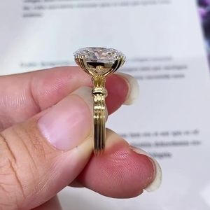 Anillo Solitario de Oro Vintage con Certificado IGI, con Diamante de Laboratorio de 3.00ct, Banda Ovalada Acanalada, Elegantes Anillos de Diamantes - Product Image 3