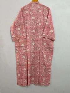 กิโมโนพิมพ์ลายดอกไม้ขนาดฟรีไซส์ทำด้วยมือผ้าฝ้าย jaipuri ใส่สบายชุดคลุมอาบน้ำลำลองชายหาดยาวถึงพื้น - Product Image 4