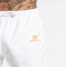 กางเกงขาสั้นตาข่ายโพลีเอสเตอร์สองชั้นของผู้ชายมีกระเป๋า5นิ้วระบายอากาศแบบลำลองออกแบบโลโก้ได้ตามต้องการ - Product Image 5