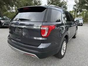 Ford Explorer XLT 2017 - Product Image 4