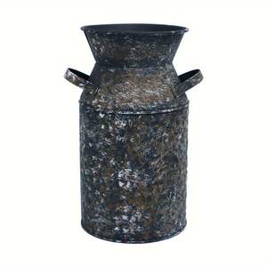 Vase à fleurs décoratif en fer antirouille, fabriqué à la main, motifs artistiques assurant un look élégant pour les compositions florales à l'intérieur - Product Image 1