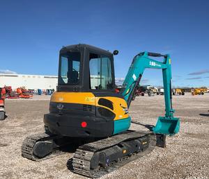 รถขุดขนาดเล็ก Kubota มือสองคุณภาพดี รถขุดตีนตะขาบขนาดเล็ก มีจำหน่ายแล้วตอนนี้ - Product Image 4